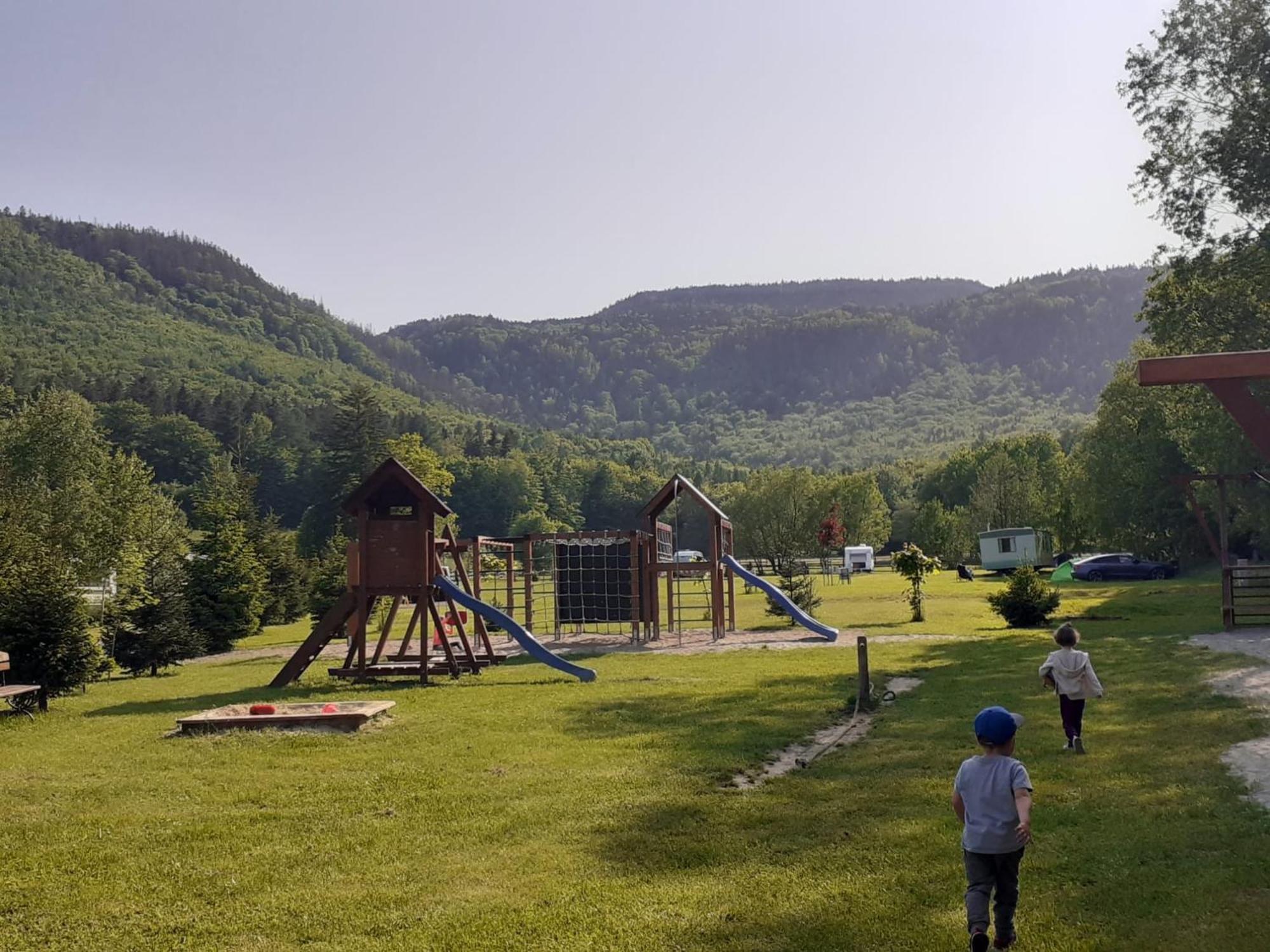 Otulina Dom W Gorach Stolowych Pod Szczelincem Pogranicze Pl-Cz Radkow Extérieur photo