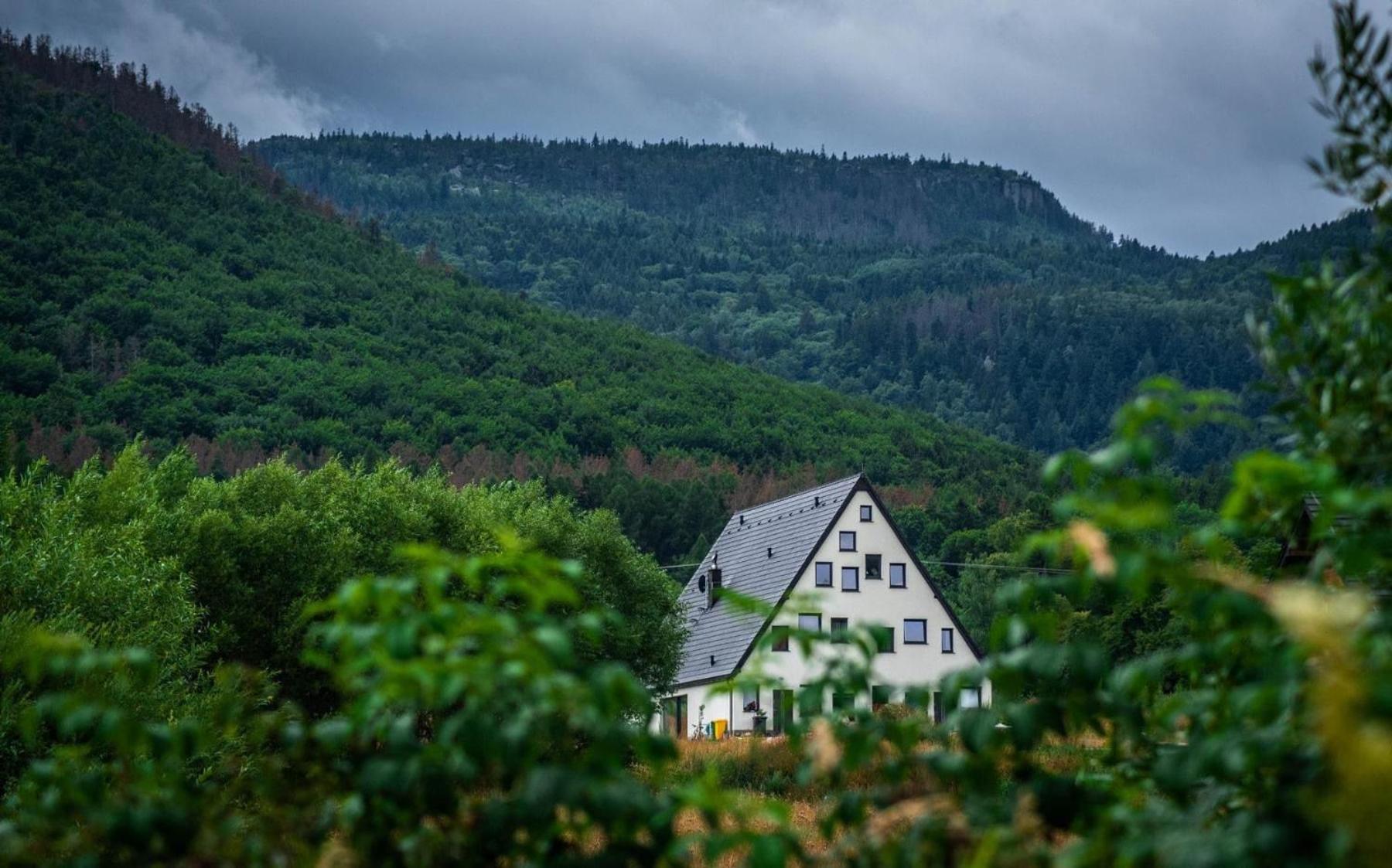 Otulina Dom W Gorach Stolowych Pod Szczelincem Pogranicze Pl-Cz Radkow Extérieur photo