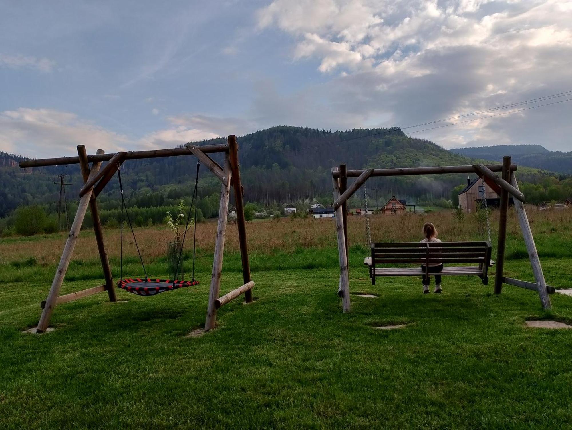 Otulina Dom W Gorach Stolowych Pod Szczelincem Pogranicze Pl-Cz Radkow Extérieur photo