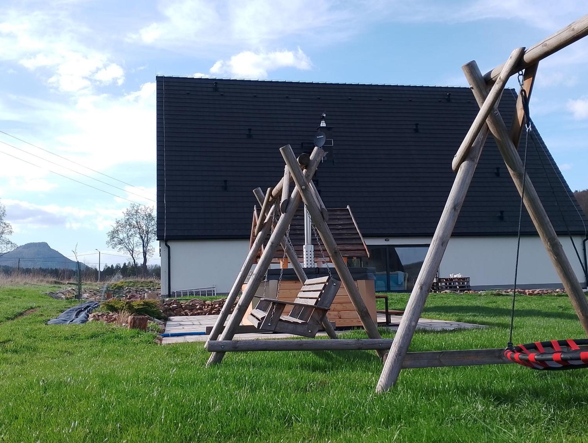 Otulina Dom W Gorach Stolowych Pod Szczelincem Pogranicze Pl-Cz Radkow Extérieur photo